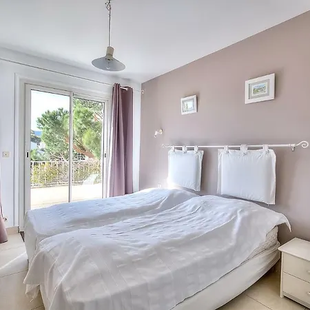 Villa Avec Vue Mer Et Espace Spa *