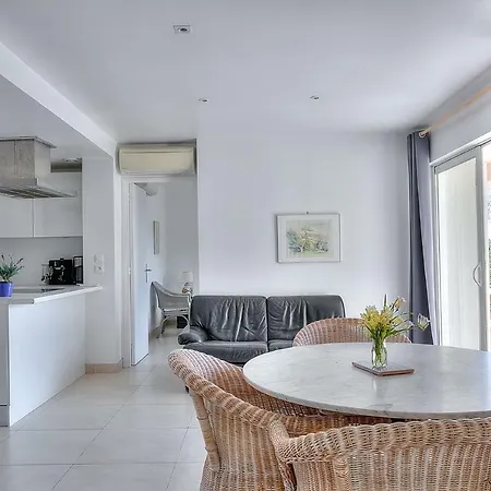 Villa Avec Vue Mer Et Espace Spa Villa *